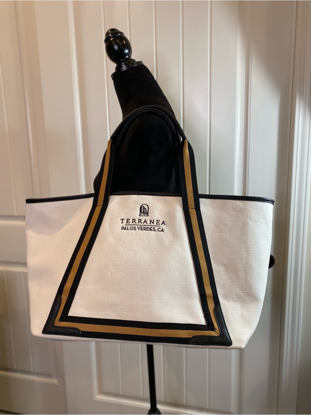 Like New! Terranea White Canvas Tote with Black & Tan Trim